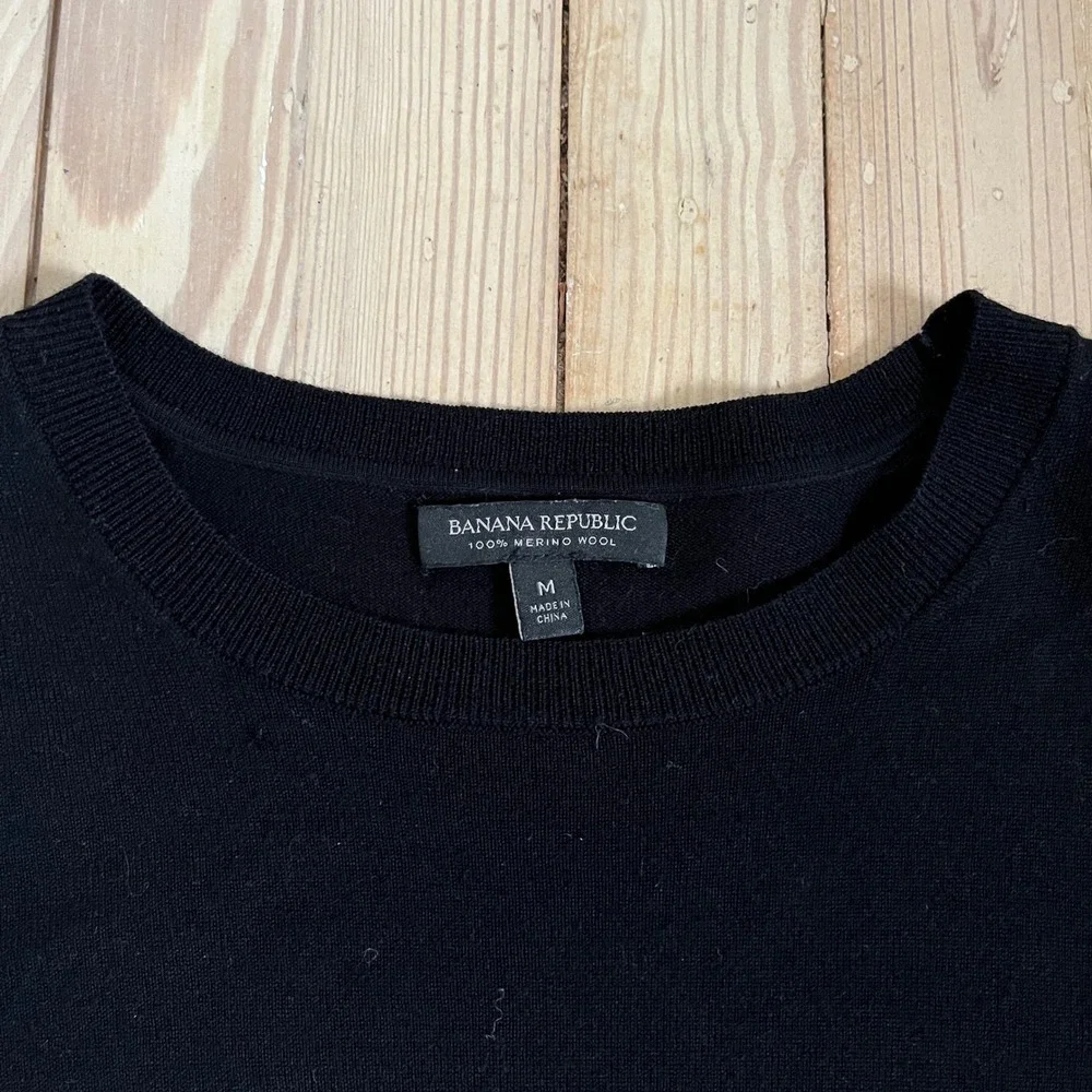 Banana Republic Black 100% Merino‎ Wool Crewneck Sweater Womens Medium casual - Picture 4 of 9